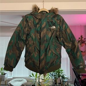 XL BOYS The North Face Camo Ski Coat